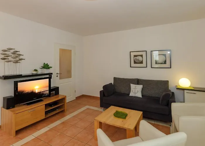 Antonia Whg_ 7 רריק